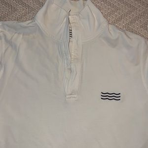 Sol Angeles Mens Ivory Collared Popover with Pocket and Navy Logo NWOT S